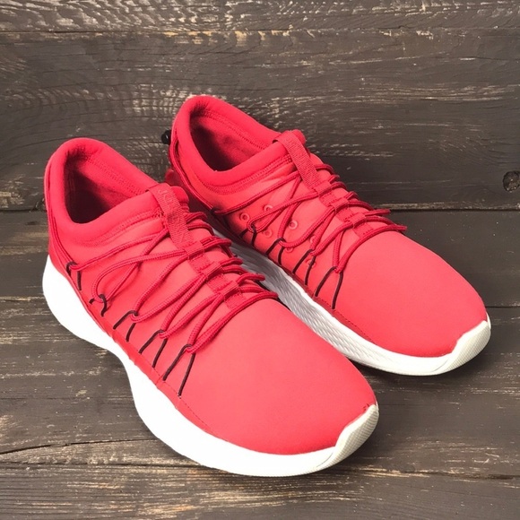Jordan Formula 23 Toggle Red Size 8.5 - Picture 1 of 8